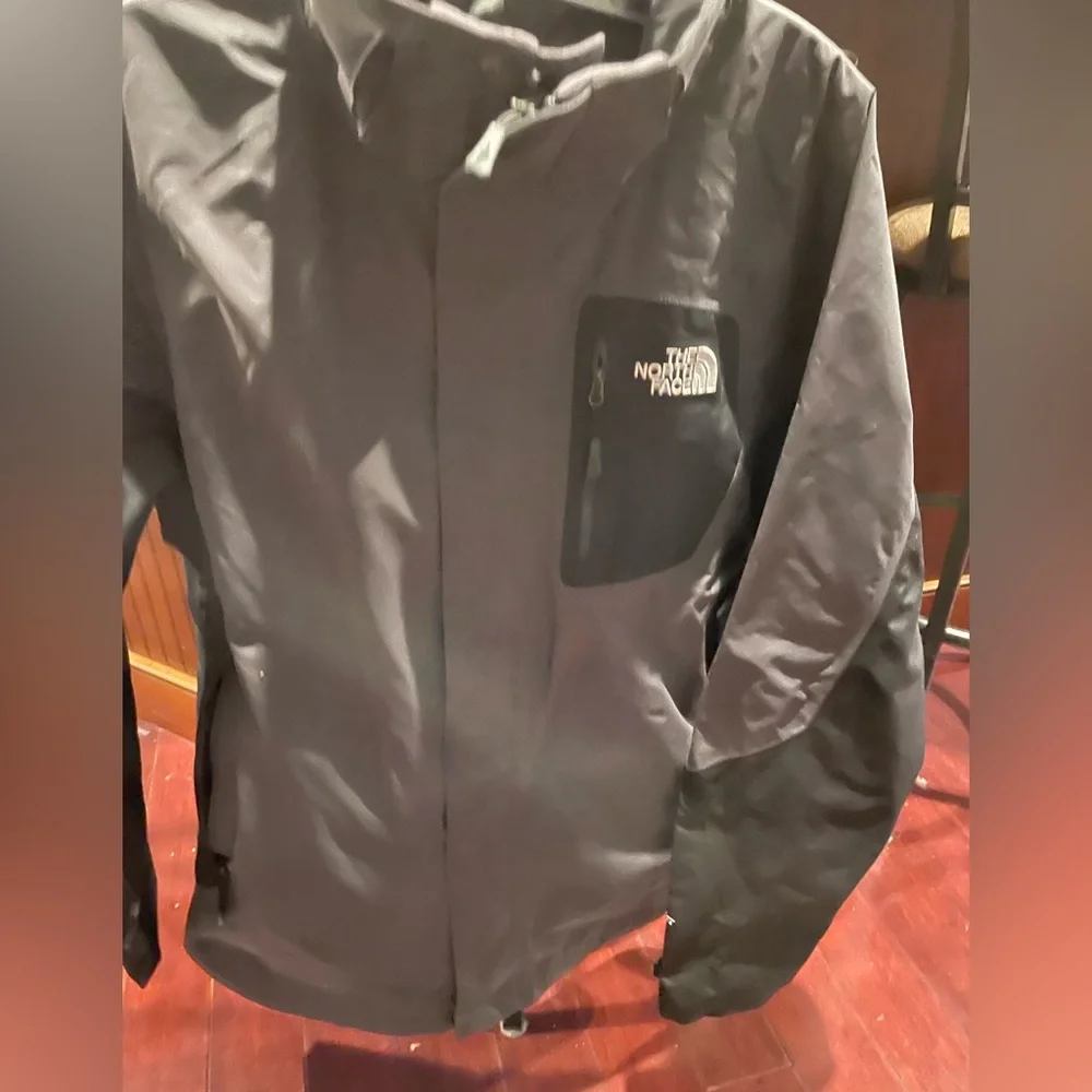 Black Northface Shell - Picture 1 of 5